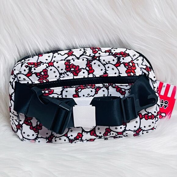 Hello Kitty Waist Bag - Picture 3 of 4